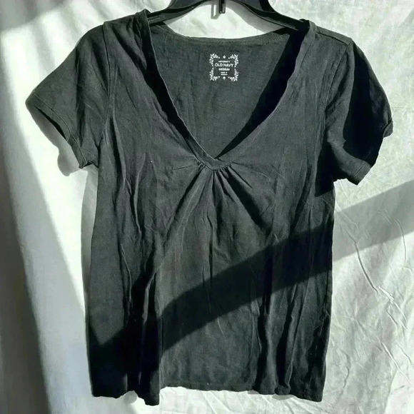 Old Navy Maternity Black V-Neck Short Sleeve Shirt 100% Cotton Size M - Picture 1 of 3